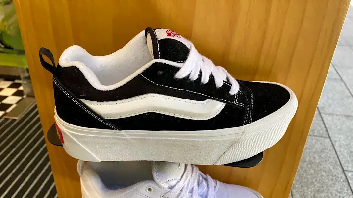 VANS KNU STACK (Black/True White) - Style Code: VN00CP66BT.BLK